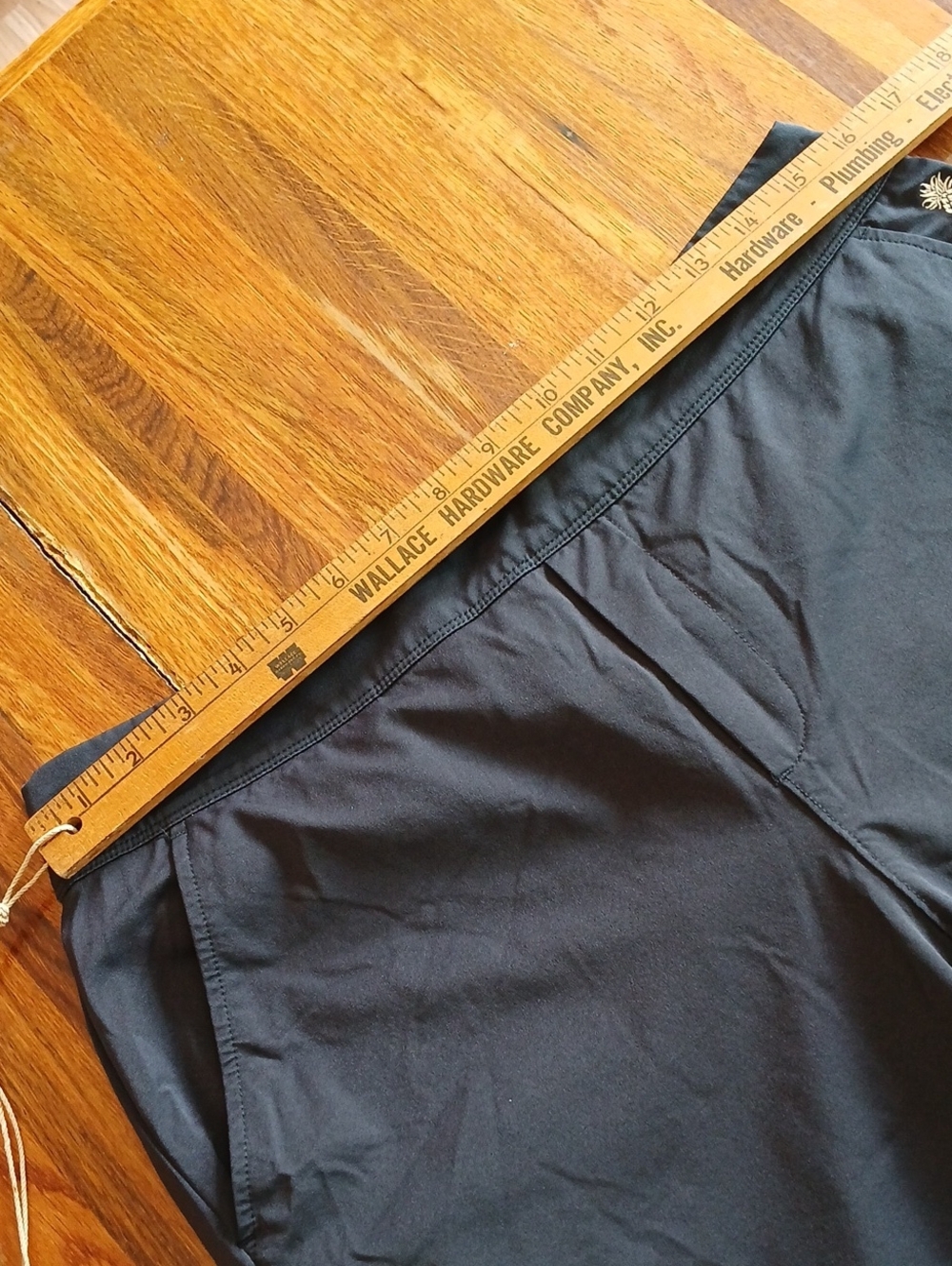 Womens Tommy Bahama Everyday Active Ankle Pants - Large - Picture 8 of 11